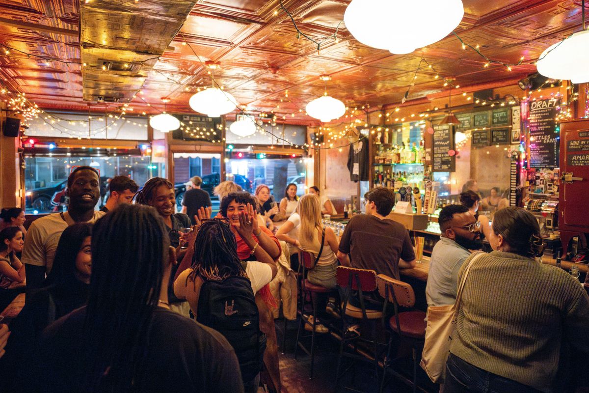 Chestnut Storytelling: Mask Off, 6 December | Event in Brooklyn | AllEvents