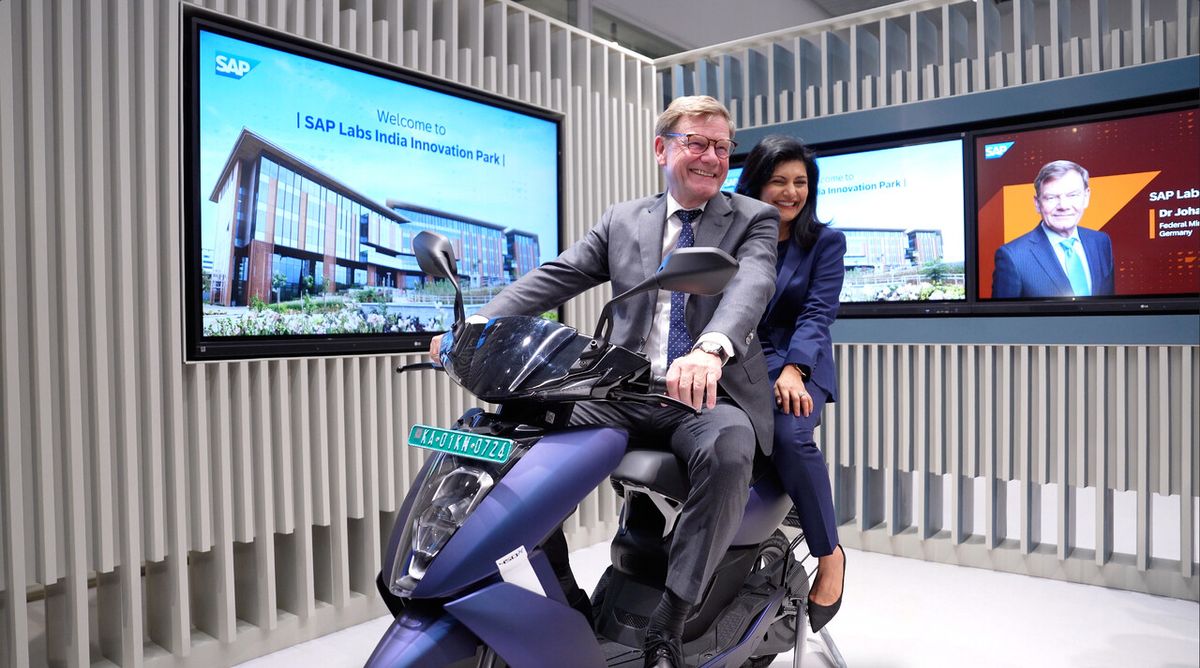 Parking Gaurav Gupta, 23 June | Event in New Brunswick | AllEvents