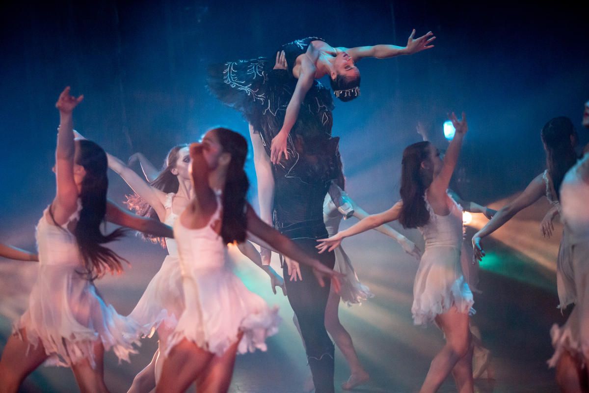 Milwaukee Ballet - Alice in Wonderland at Uihlein Hall at Marcus Center, 1 May | Event in Milwaukee | AllEvents