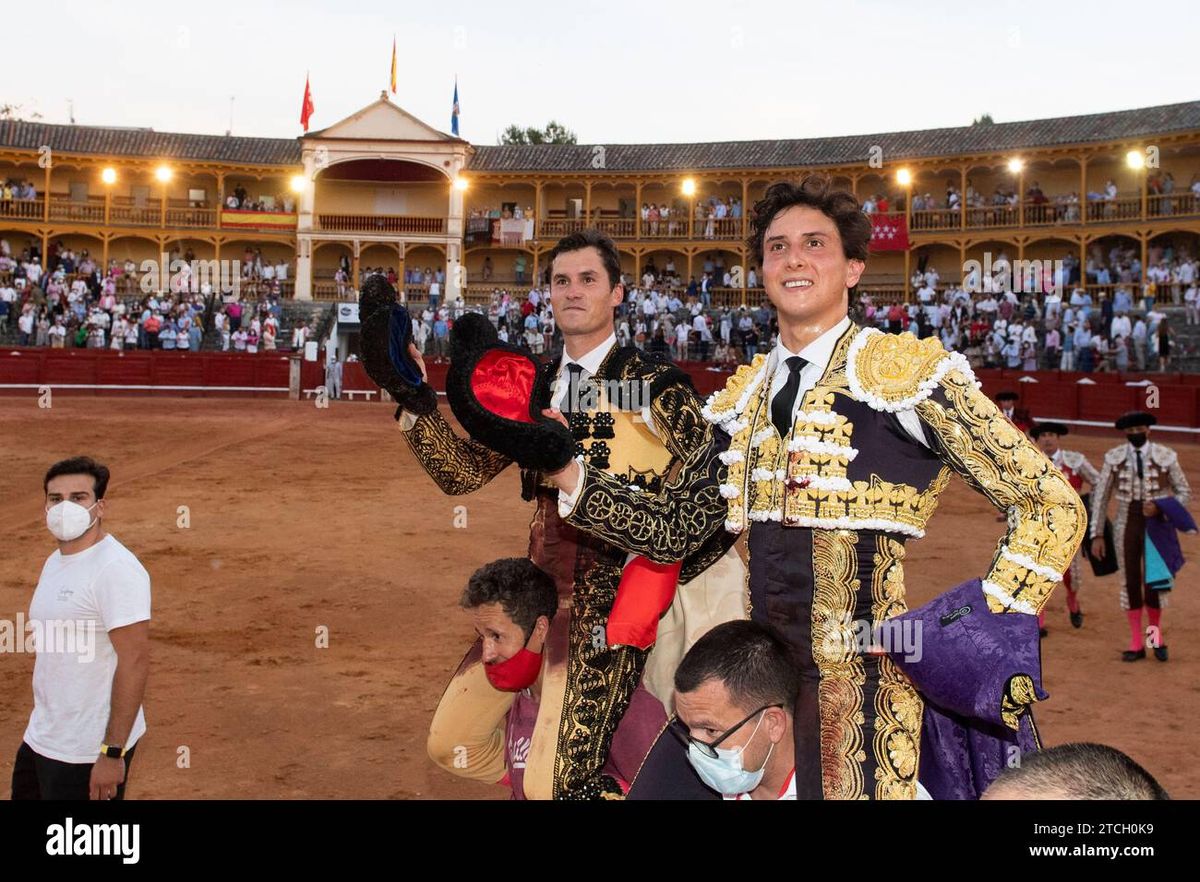 Bullfighting Aranjuez 2024 - José María Manzanares & Roca Rey Tickets ...