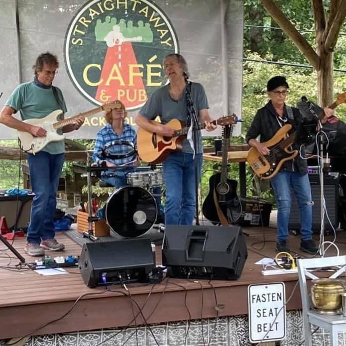 Avl Christmas Jam 2022 The Lads Avl At Straightway Cafe, Straightaway Cafe, Black Mountain, June  19 2022 | Allevents.in