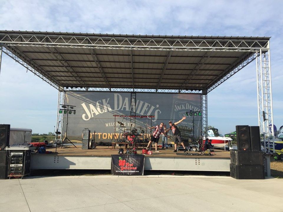 Memorial Day Weekend Bash Cottonwood Cove Marina & RV Resort