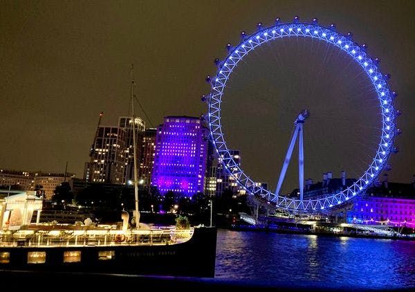 SOCIALISE, MIX, MINGLE &amp; PARTY! Inner &amp; upper DECK DJ! Stunning Views! on the BOAT of FUN!, 21 June