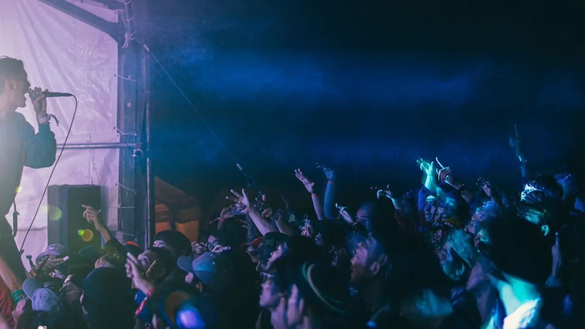 Shing02, 瀧見憲司, Hiroshi Kawanabe, The Avalanches, VERBAL, オカモトレイジ, MONKEY TIMERS, Licaxxx, KM, Young Coco, Sik-K, ChibiChael in 渋谷区, 12 December