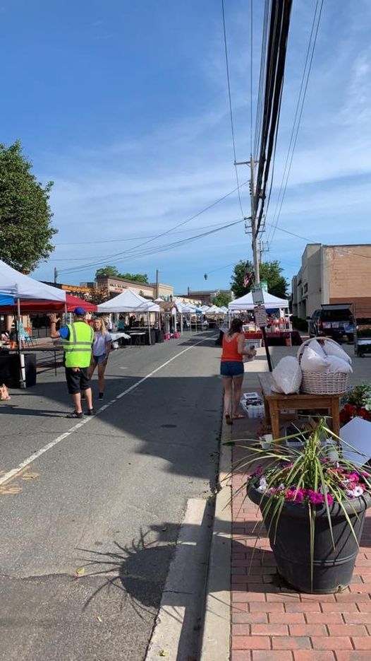 0beiurtcjrlcmm Farmingdale Street Fair Oct 2022