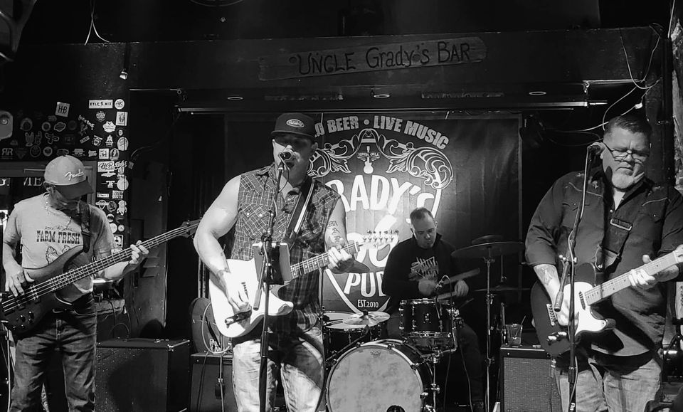 Caney Creek Resort! NYE Bash!!, Caney Creek Resort and Gardens