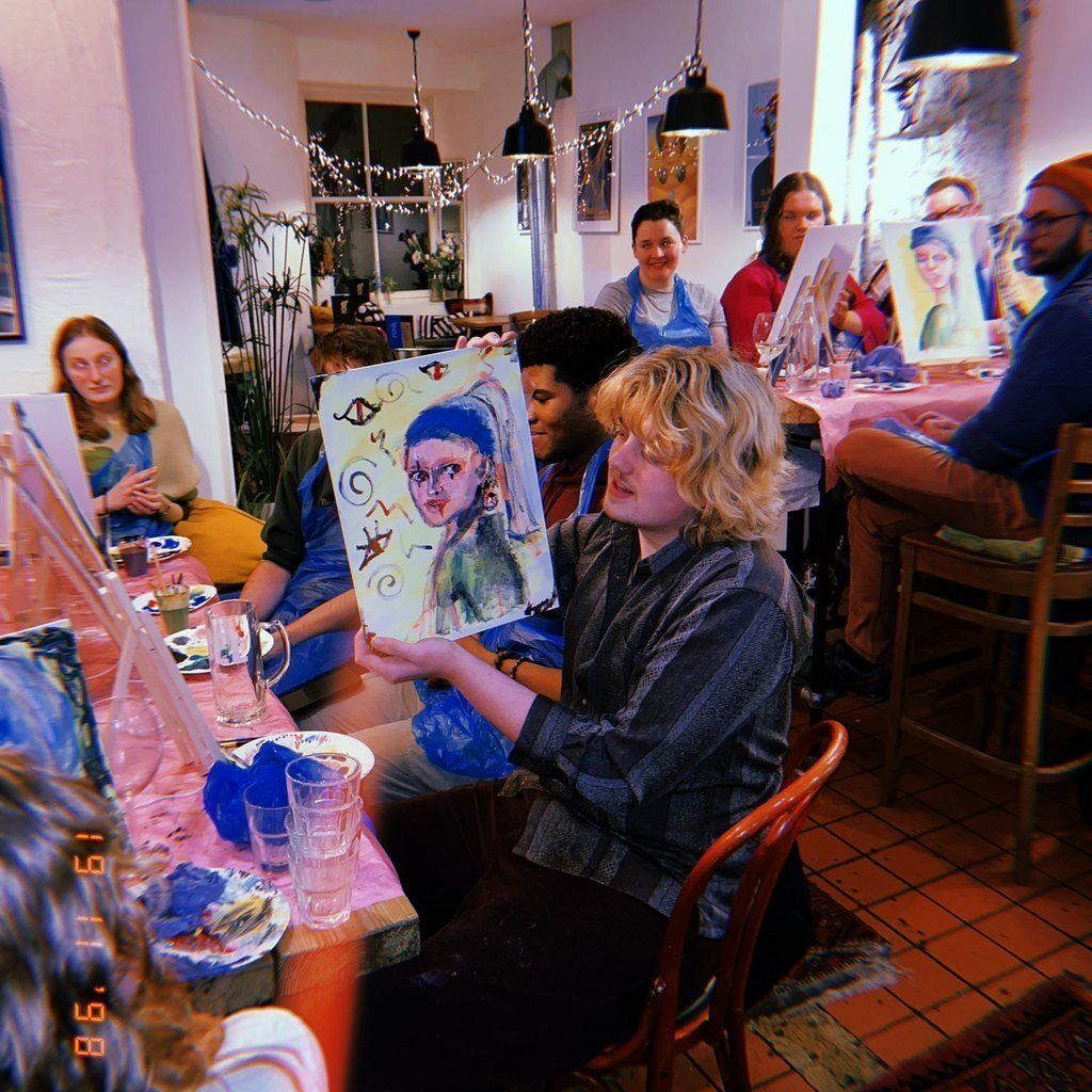 Boozy Brushes, Expressionist Sip and Paint Party! Glasgow, Blue Dog