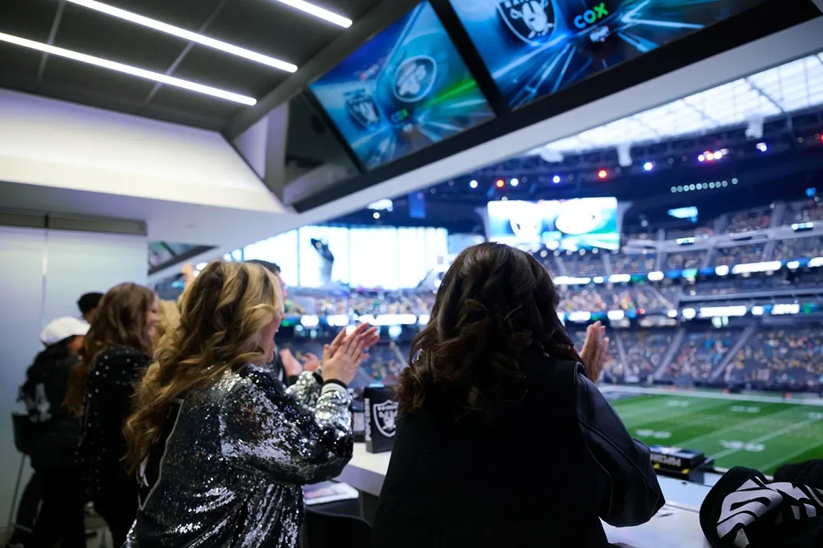 Foo Fighters: TAKE COVER TOUR 2026 Suite Deposit, 15 August | Event in Nashville | AllEvents