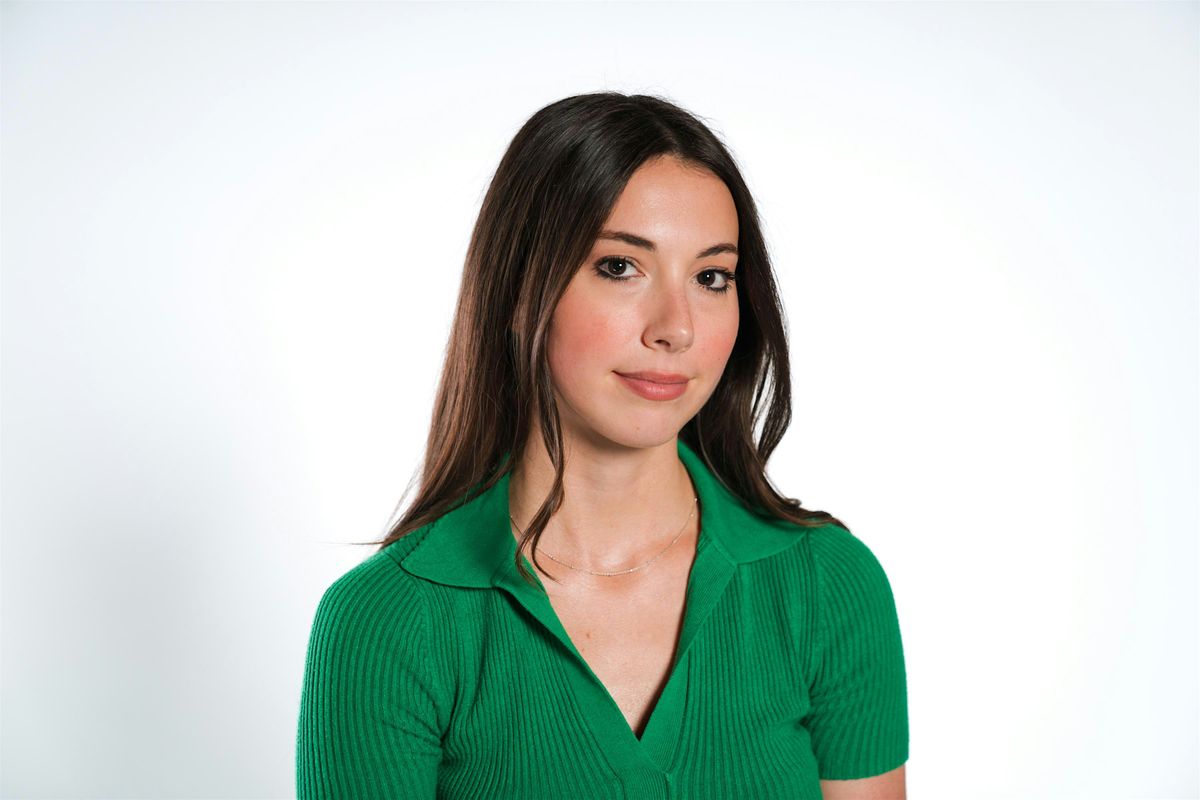 Juliana Rodrigues | Live Stand-up Comedy in Hamilton