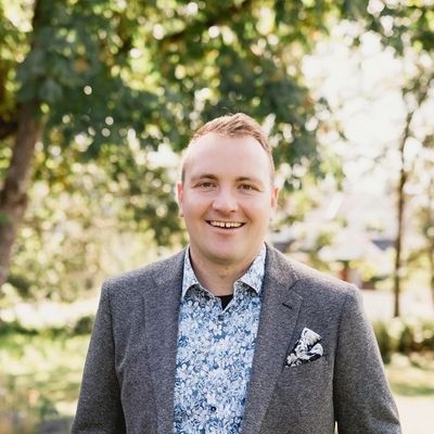 Miles Lyndan - Victoria REALTOR® logo