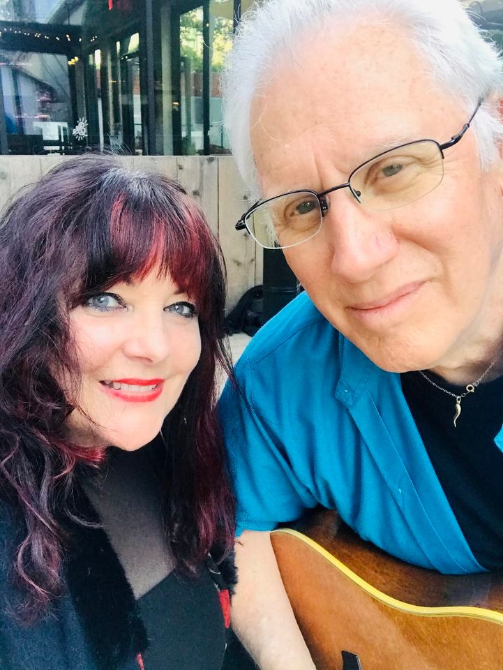 Mary Ellen & Thom Live at the Coffee House, Los Gatos Coffee Roasting