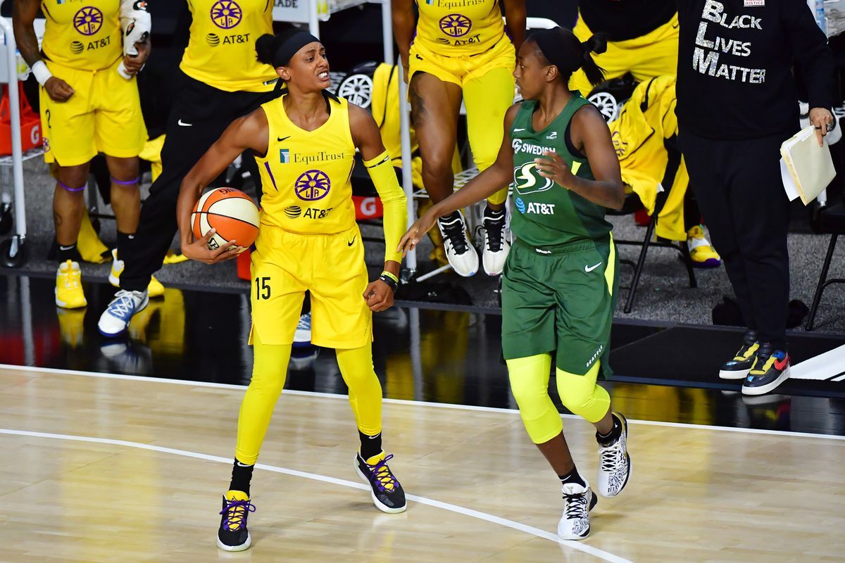 Los Angeles Sparks vs. Seattle Storm, Arena, Los Angeles