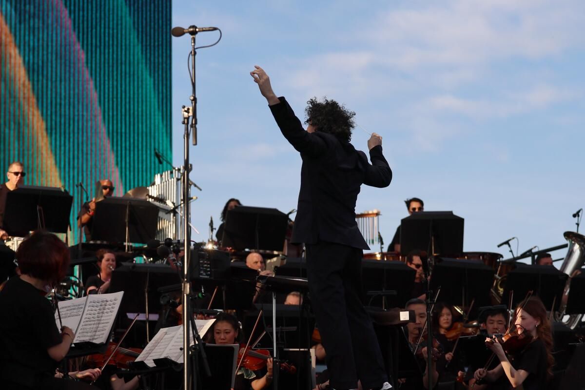 Los Angeles Philharmonic: Gustavo Dudamel - Sierra and Strauss, 30 May | Event in Los Angeles | AllEvents