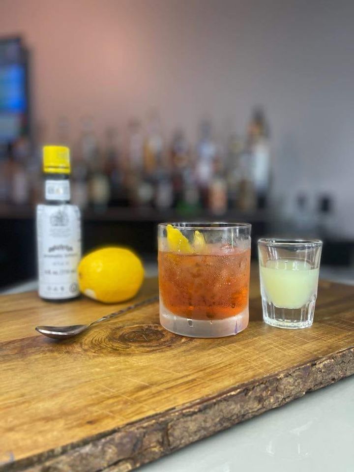 Brunch at Shake It Up Cocktail Lounge & Eatery , 105 w front st