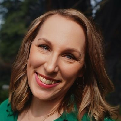 Karen Warwick, Breathe Again Wellness logo