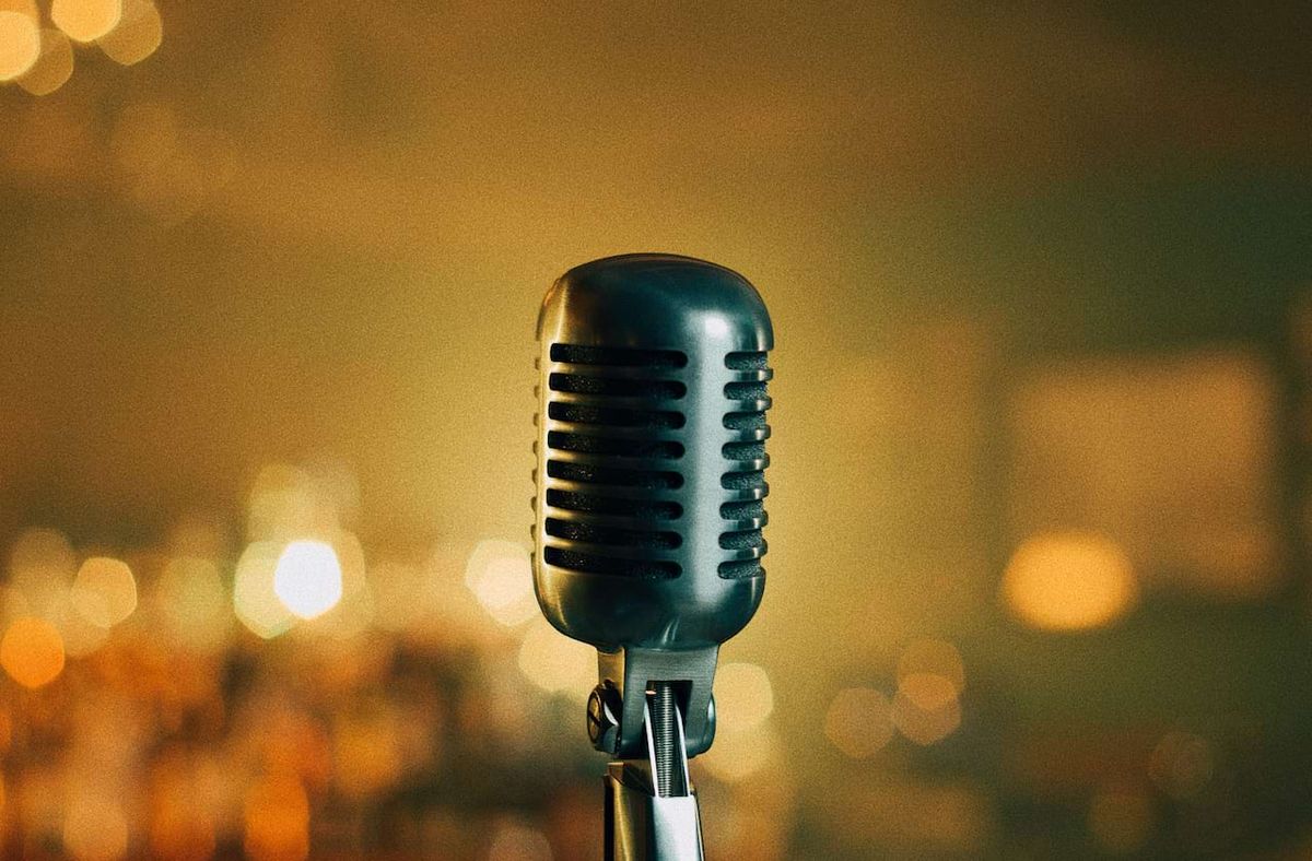 The Jazz Room - A Tribute to Frank Sinatra and Louis Armstrong, Stereo ...