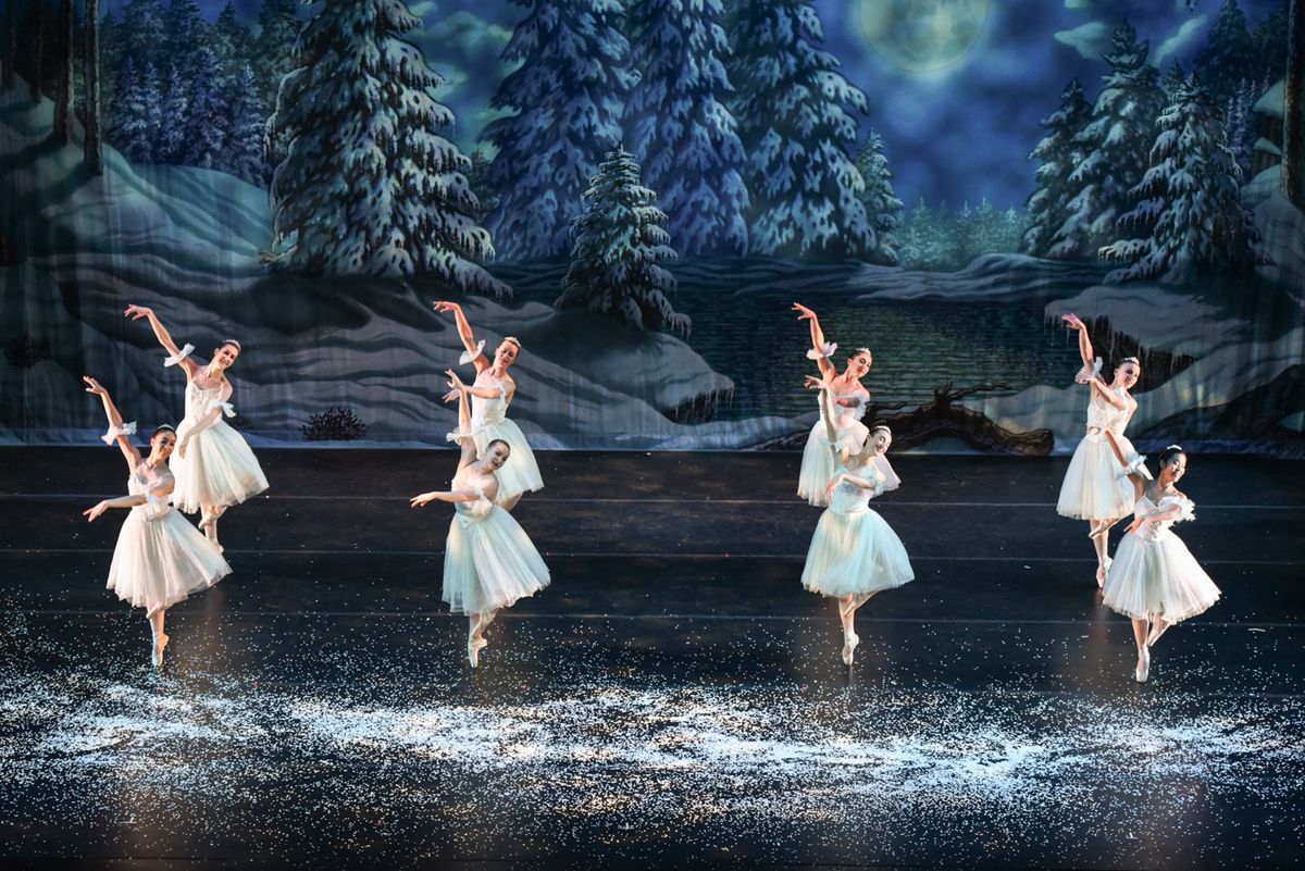 Texture Contemporary Ballet - The Nutcracker at Palace Theatre Greensburg, 12 December | Event in Greensburg