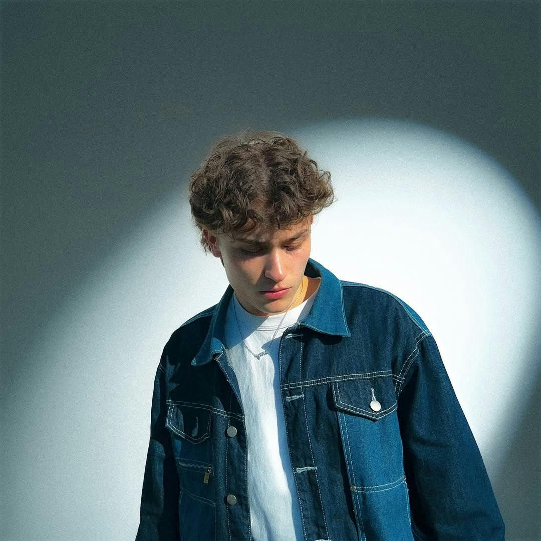 LOGAN WEBB + LUKE JONES + SUMMERHOUSE + HARRIET, 25 July | Event in Manchester | AllEvents