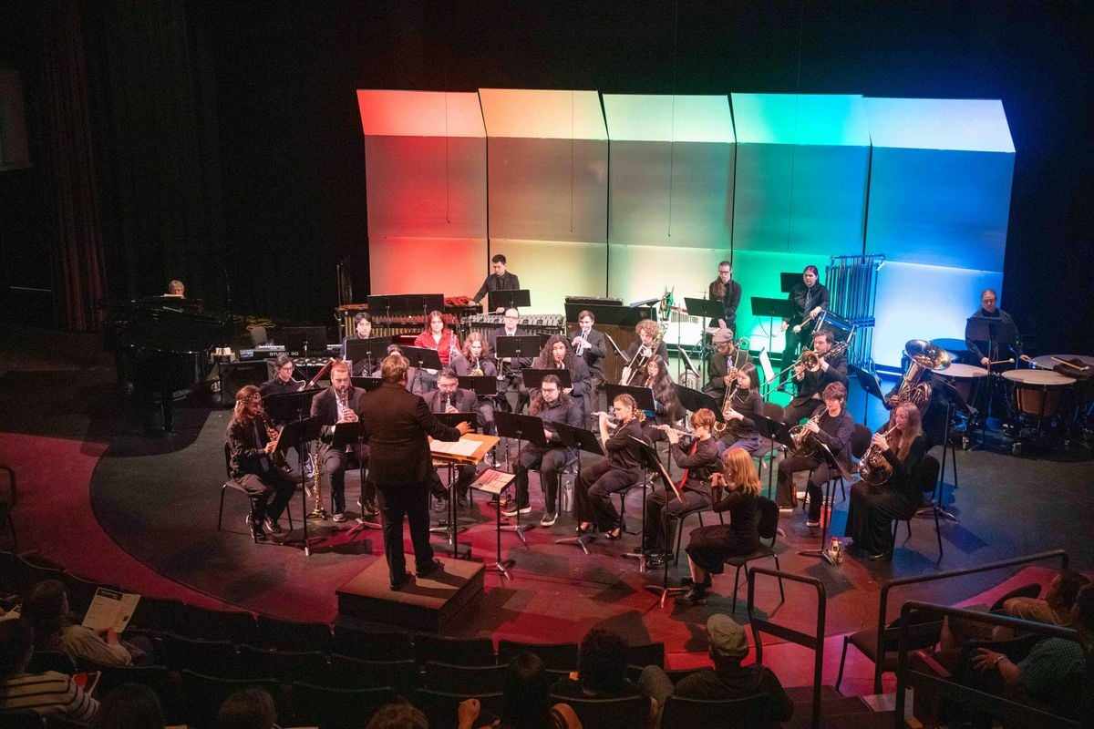 Wind Ensemble Concert with Classical Guitar Ensemble, 4 December | Event in Oregon City | AllEvents