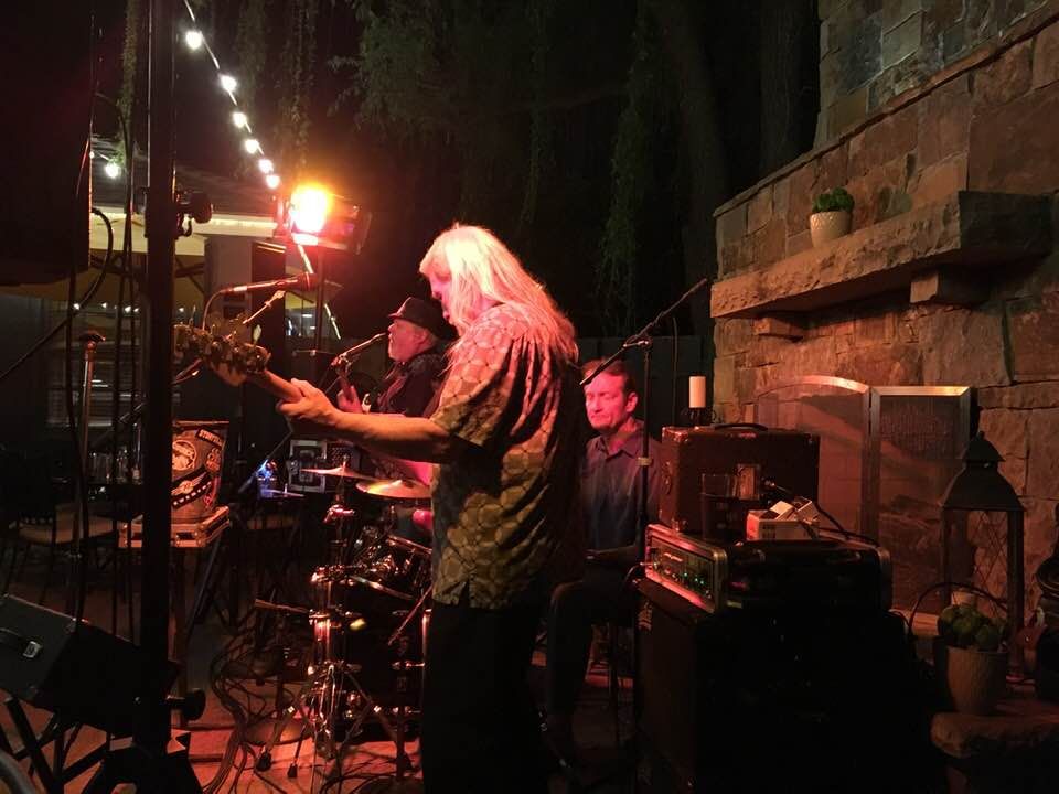 Tin Can Alley at The Tavern, The Hotel Tavern, Jefferson, September 16