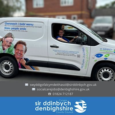 Cyngor Sir Ddinbych/Denbighshire County Council logo