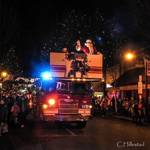 Santas Parade Tree Lighting McMinnville Downtown Association 29 Santas Parade Tree Lighting McMinnville Downtown Association 29