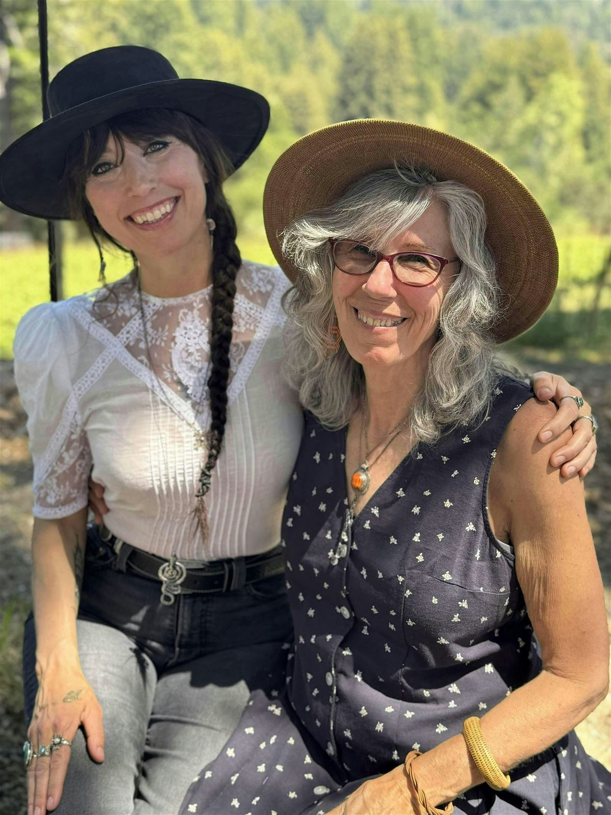 Mom’s Weekend Workshop & Wine with Cottage Lunch, Roberts Ranch ...