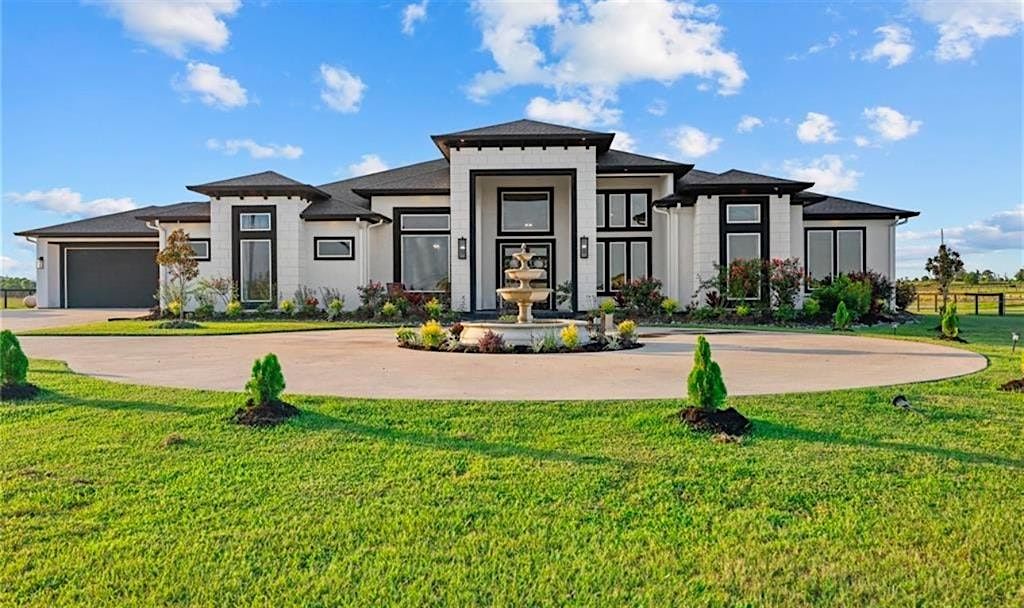 Luxury Showcase in Hempstead!, 4 December | Event in Hempstead | AllEvents