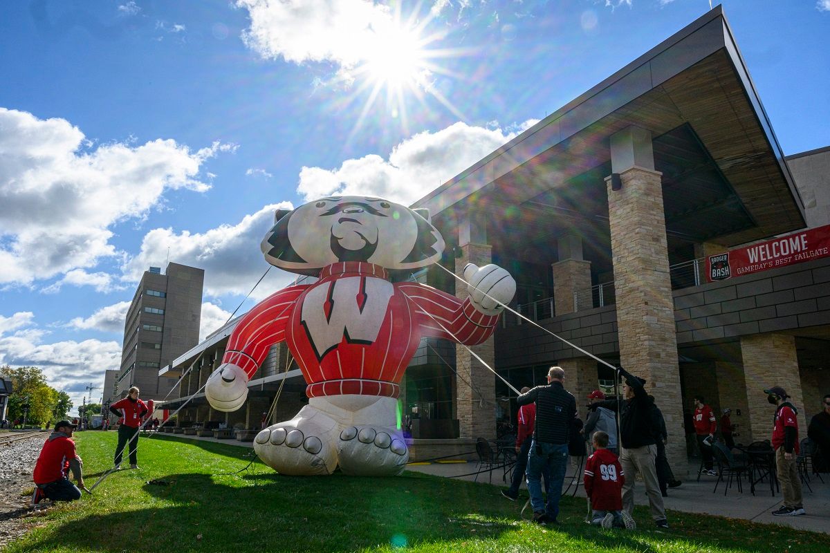 PARKING: Wisconsin Badgers vs. Ohio State Buckeyes, 17 October | Event in Madison | AllEvents