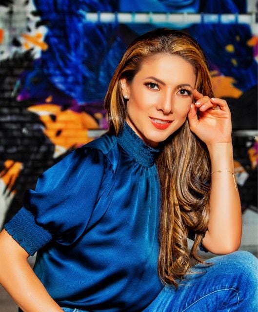 Priscila y Sus Balas De Plata