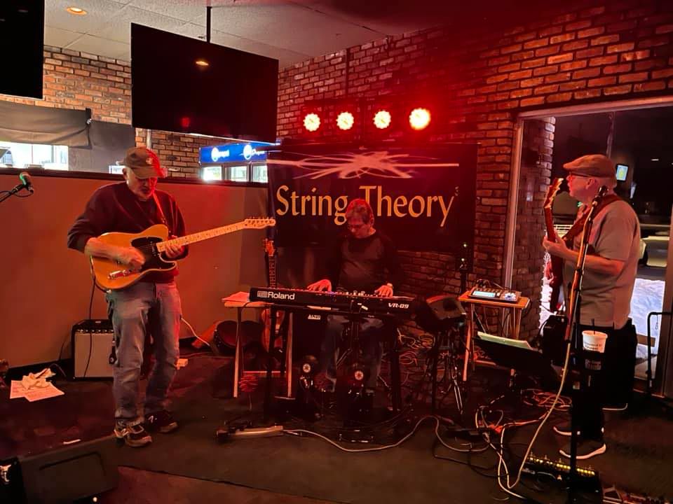 String Theory at Martels, Martel's Grill at Town of Colonie Golf Course