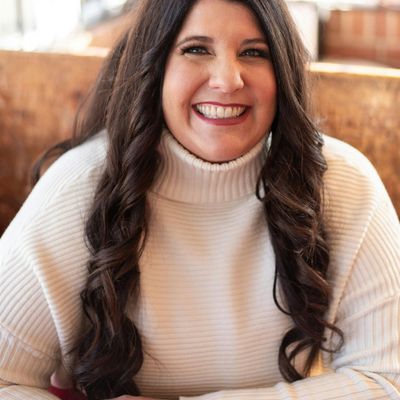 Heather Ferrari logo