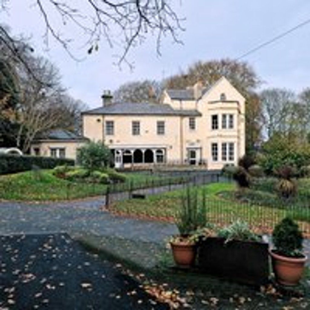 Ghost Hunt at Vale House, New Brighton 27th September 2025, 27 September | Event in Liverpool | AllEvents