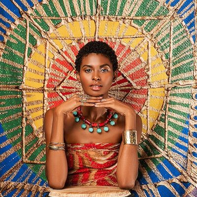 Award winning musician and visual artist, Temakha logo