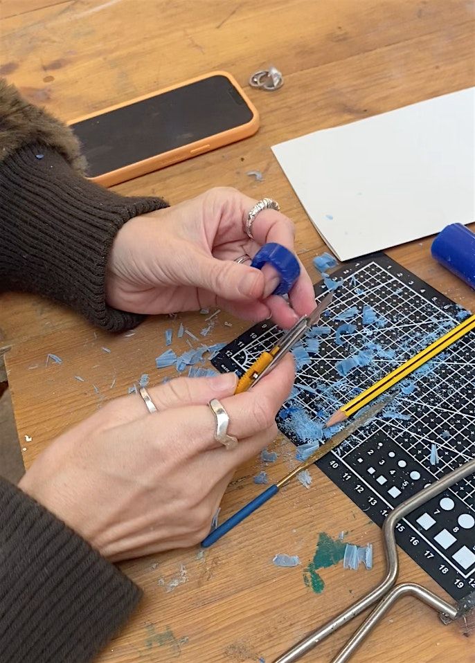 NEW YEAR'S JEWELLERY CARVING WORKSHOP Pendant or Ring 1 February 2026, 11am, 1 February | Event in Brighton and Hove