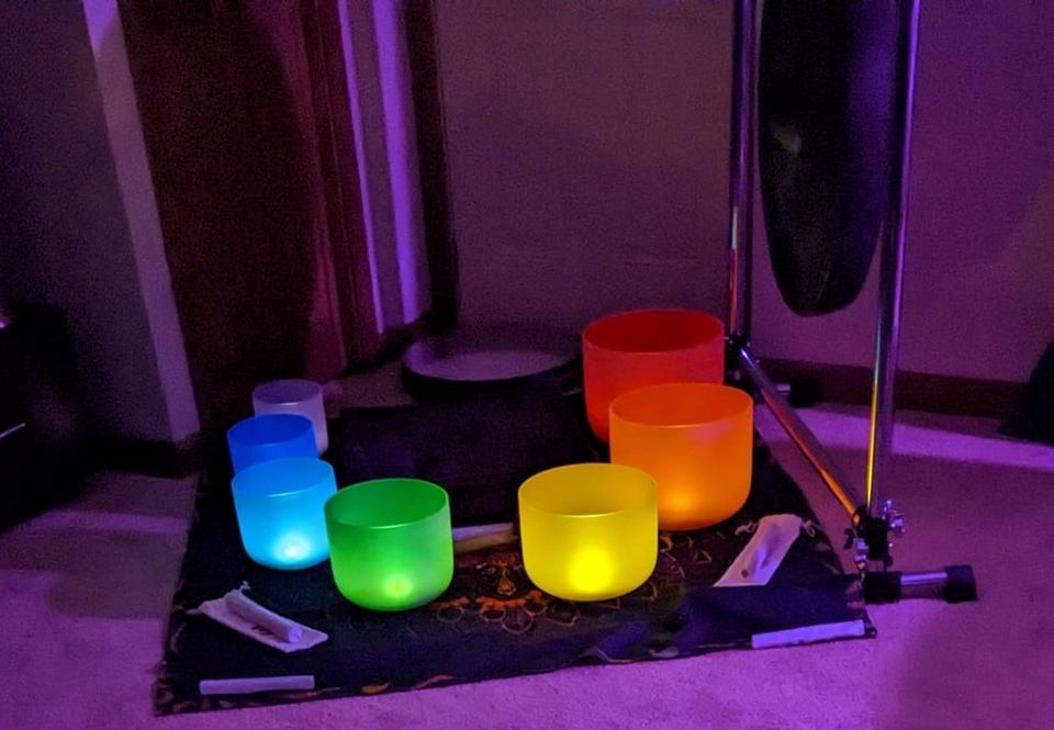 Sound Bath with Quartz bowls and Gong, Energy Lounge, Lakeville ...