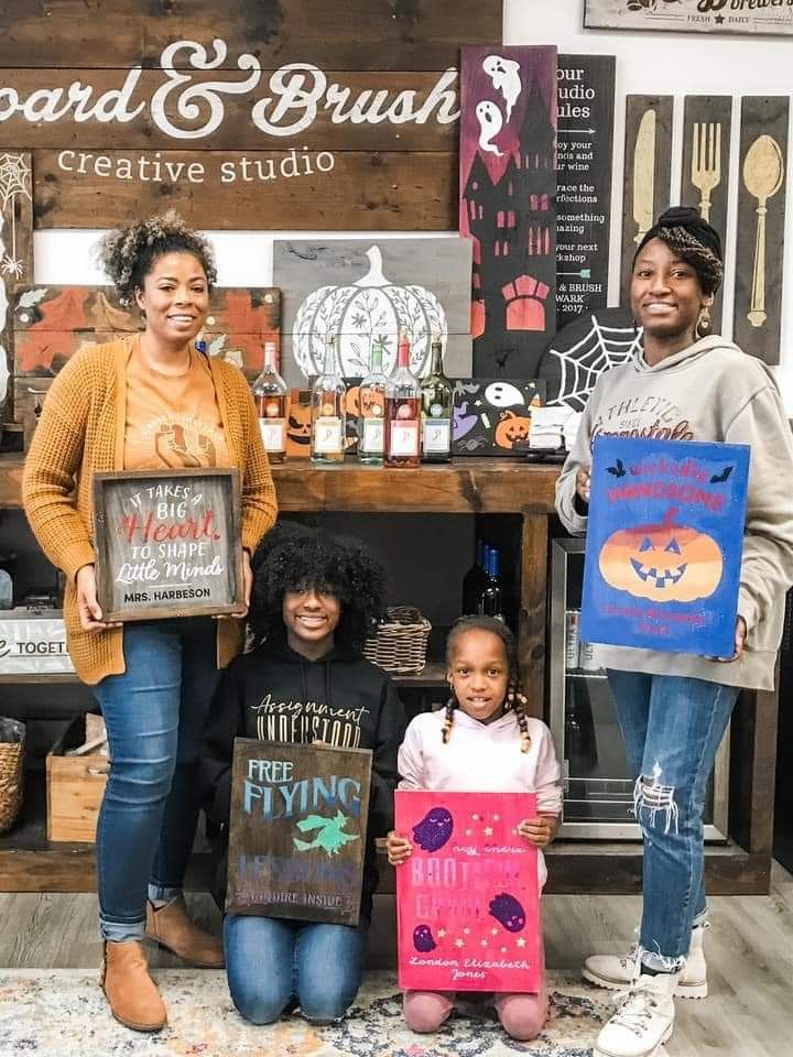 THANKSGIVING BREAK Midday Mini Projects AGES 5+!, Board & Brush