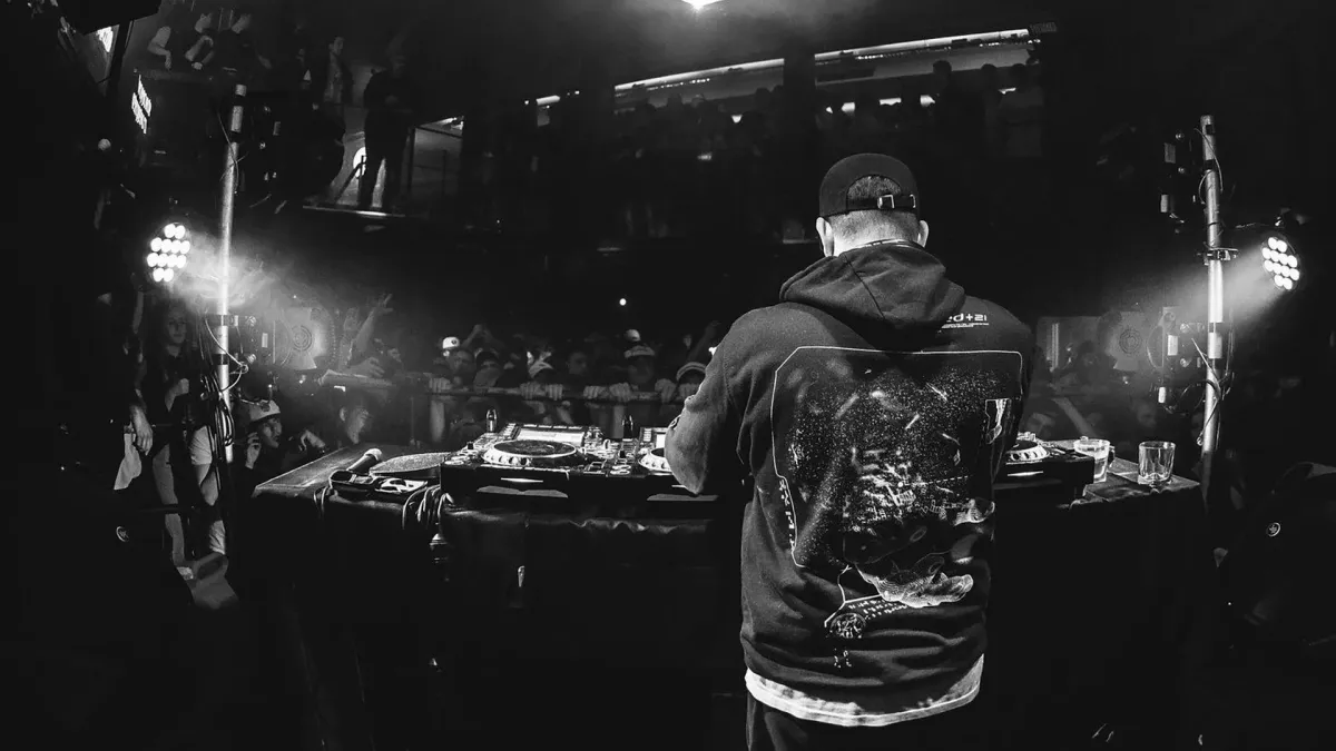 Bou, Eksman, MC Spyda, Metz, Logan D, Primate, Original Sin, Born On Road, Captain Bass, Majistrate, Rendah, Nersha, Chennerz, Higgz, Comma Dee, Jaw-D, T-Lex, Weejii, FOSSA in Sheffield, 31 December