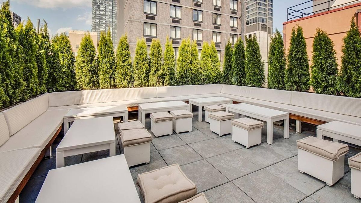 Sunset Tuesdays On The Rooftop Bottomless Dinner At Mykonos Bleu Restaurant Rooftop New York