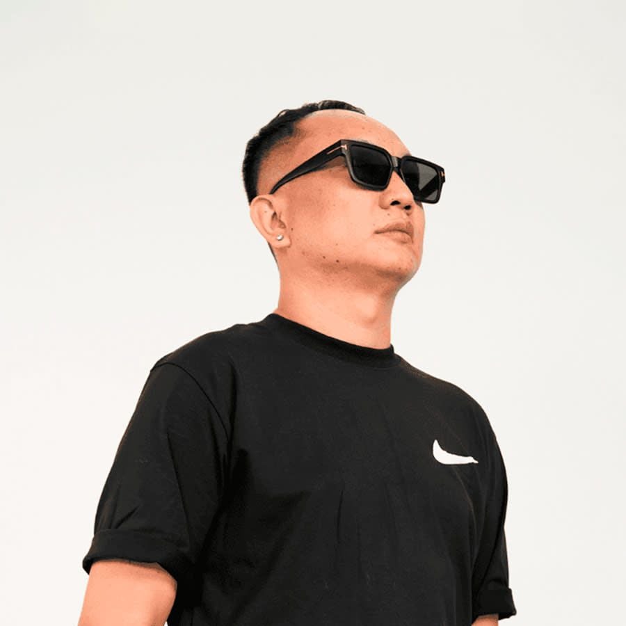 Alobo Naga