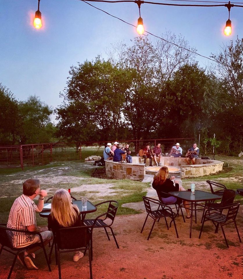 Pick Around the Fire Pit, Casual Friday Wines, Forest Hill, April 13 2023 AllEvents.in