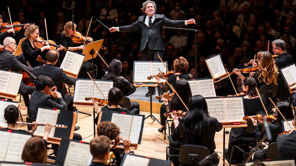 New York Philharmonic: Gustavo Dudamel - David Lang's The Wealth of Nations, 18 March | Event in New York