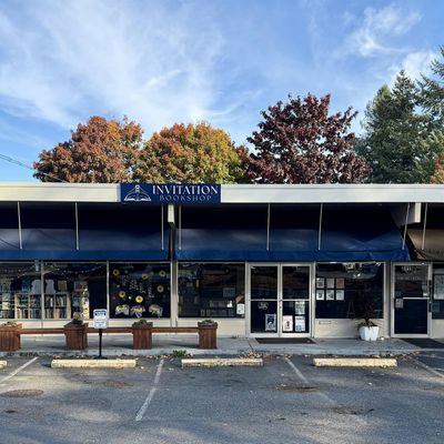 Invitation Bookshop logo