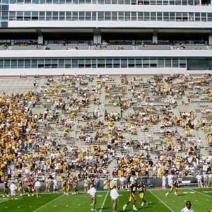 Iowa Hawkeyes vs. USC Trojans