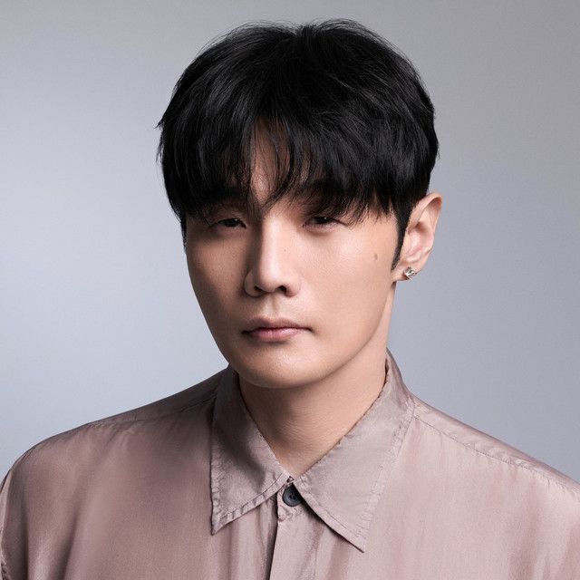 Ronghao Li