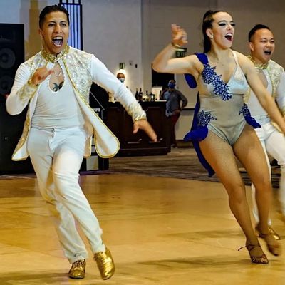 SalsaColombia Dance Academy logo