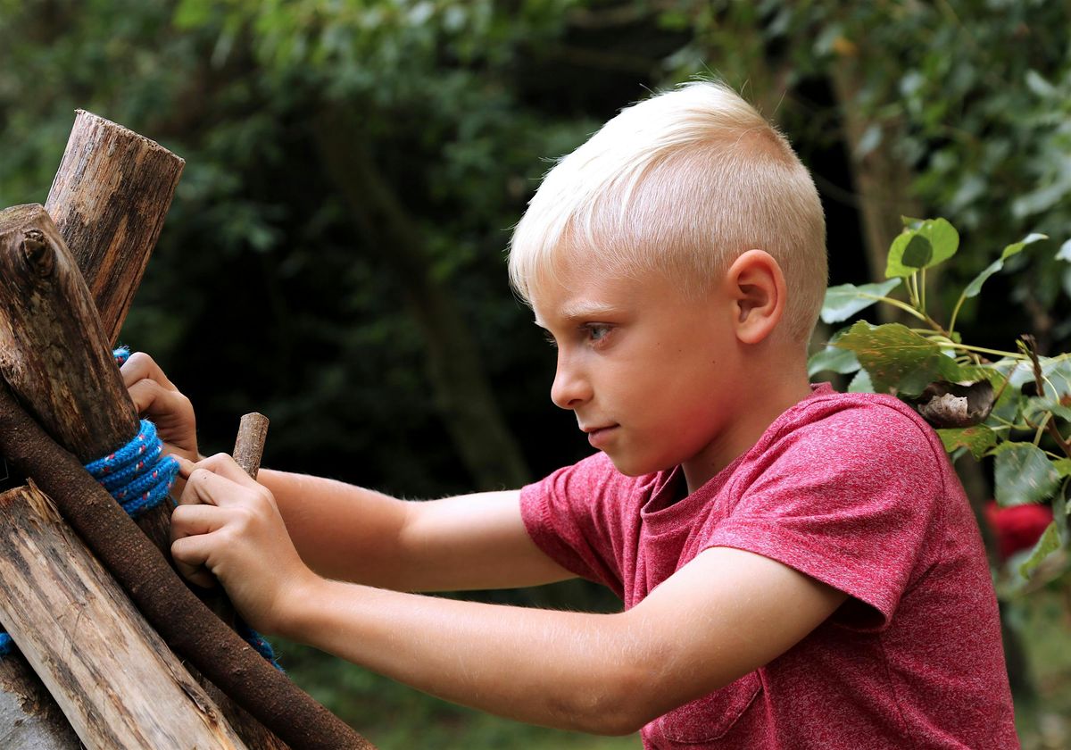 Abberton Home Education: Bushcraft & Creations