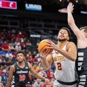 Cincinnati Bearcats at Iowa State Cyclones Womens Basketball