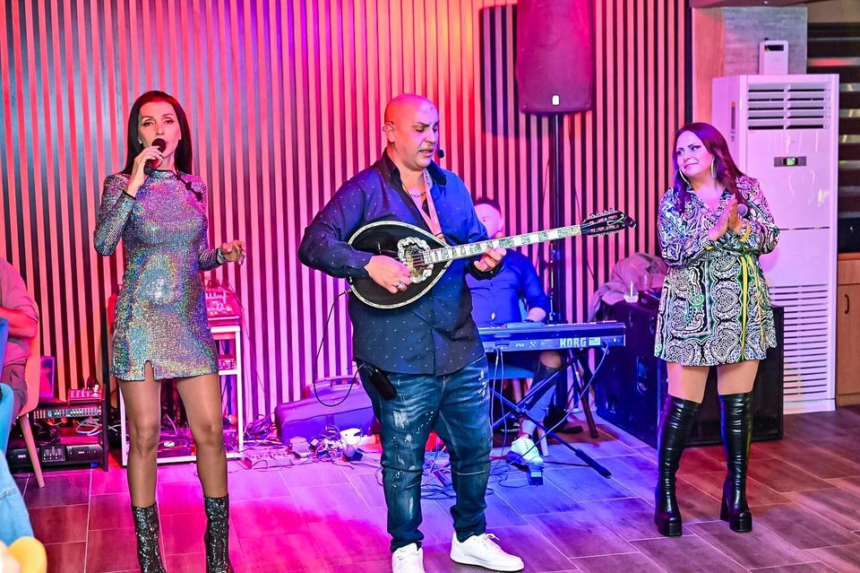 Bouzouki LIVE, 100 Greek music , Bouzouki LIVE Restaurant by Note Di Vino, Plovdiv, November 4