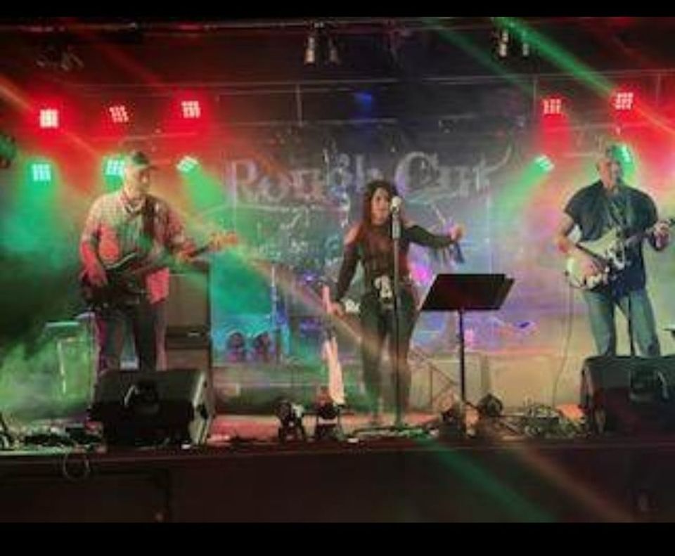 ROUGH CUT returns to SPORTSTERZ, Sportsterz Bar and Grill, Geneva, 8